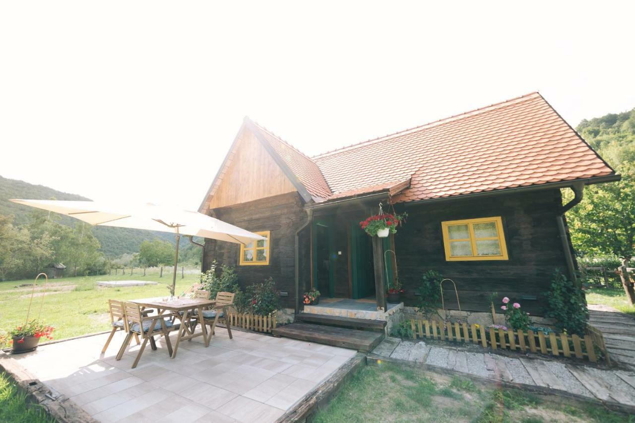 Plitvice Chalet Villa Korana Eksteriør bilde