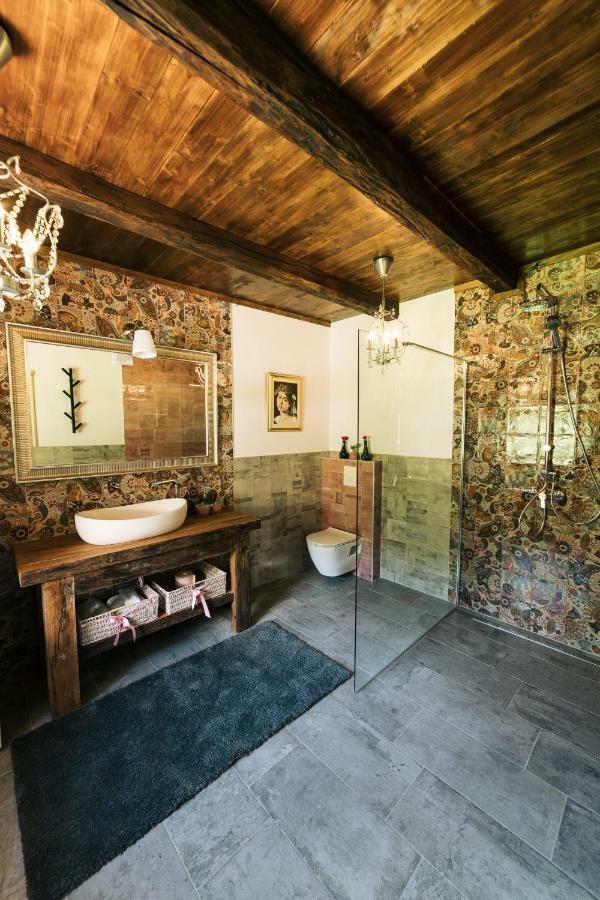 Plitvice Chalet Villa Korana Eksteriør bilde